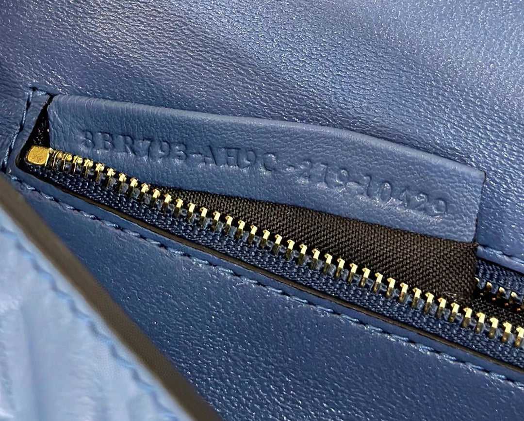 Fendi Baguette