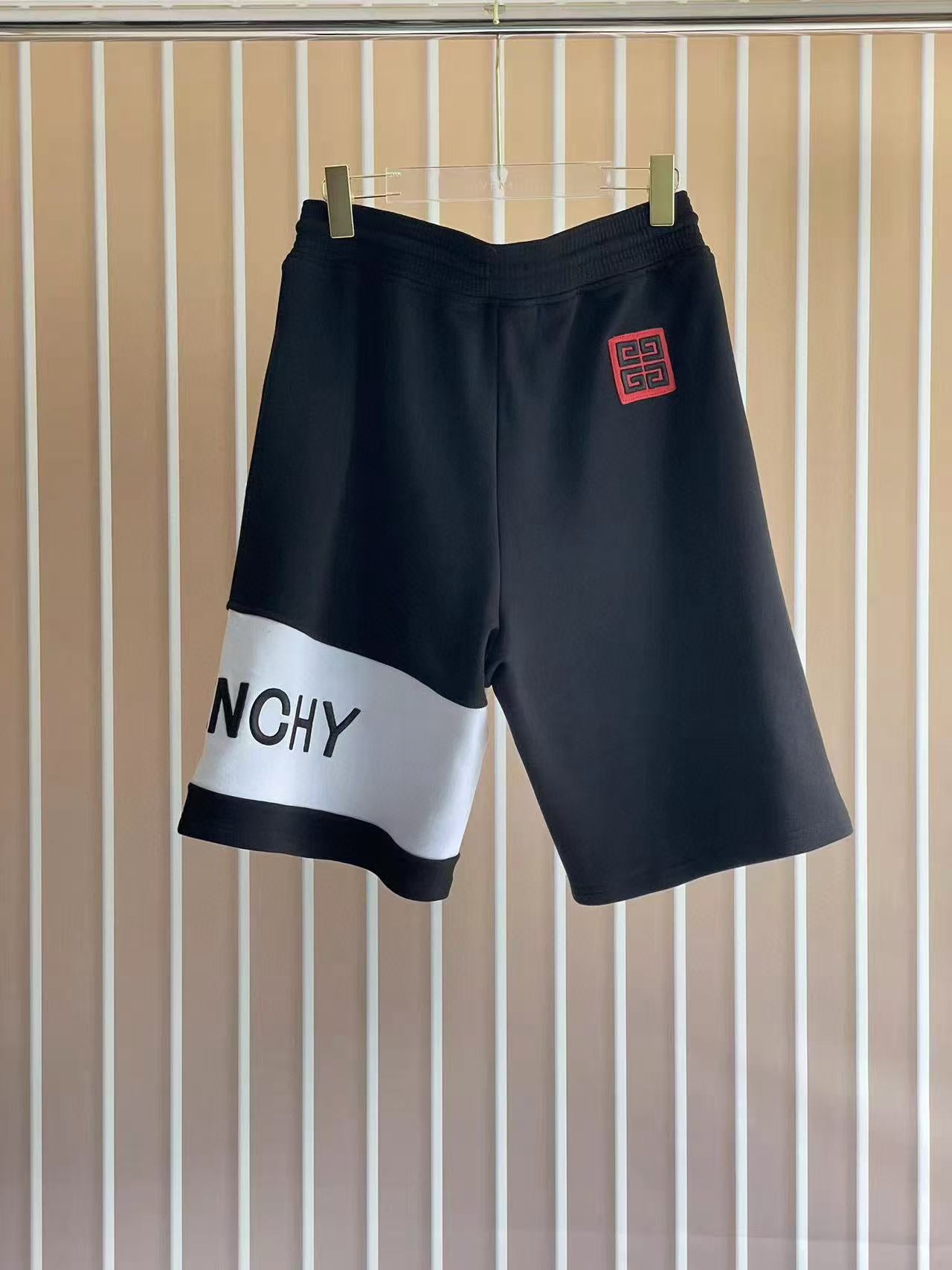 GVC Short Pants (Size XL / Waist 80)