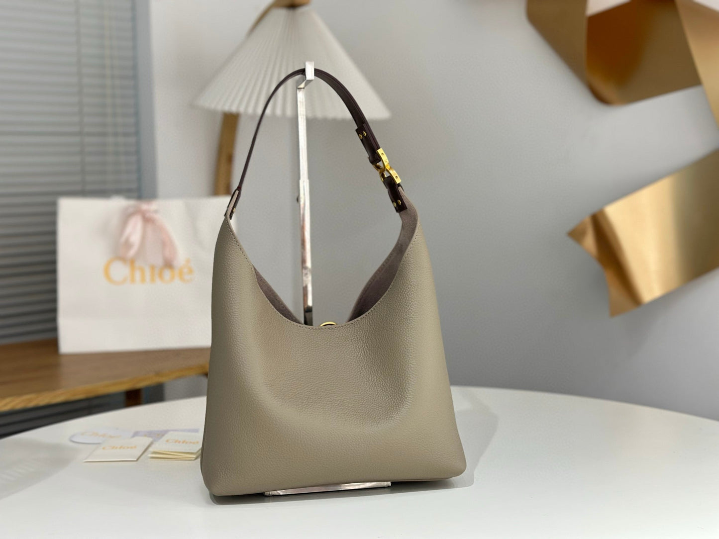 Chloe Marcie Hobo