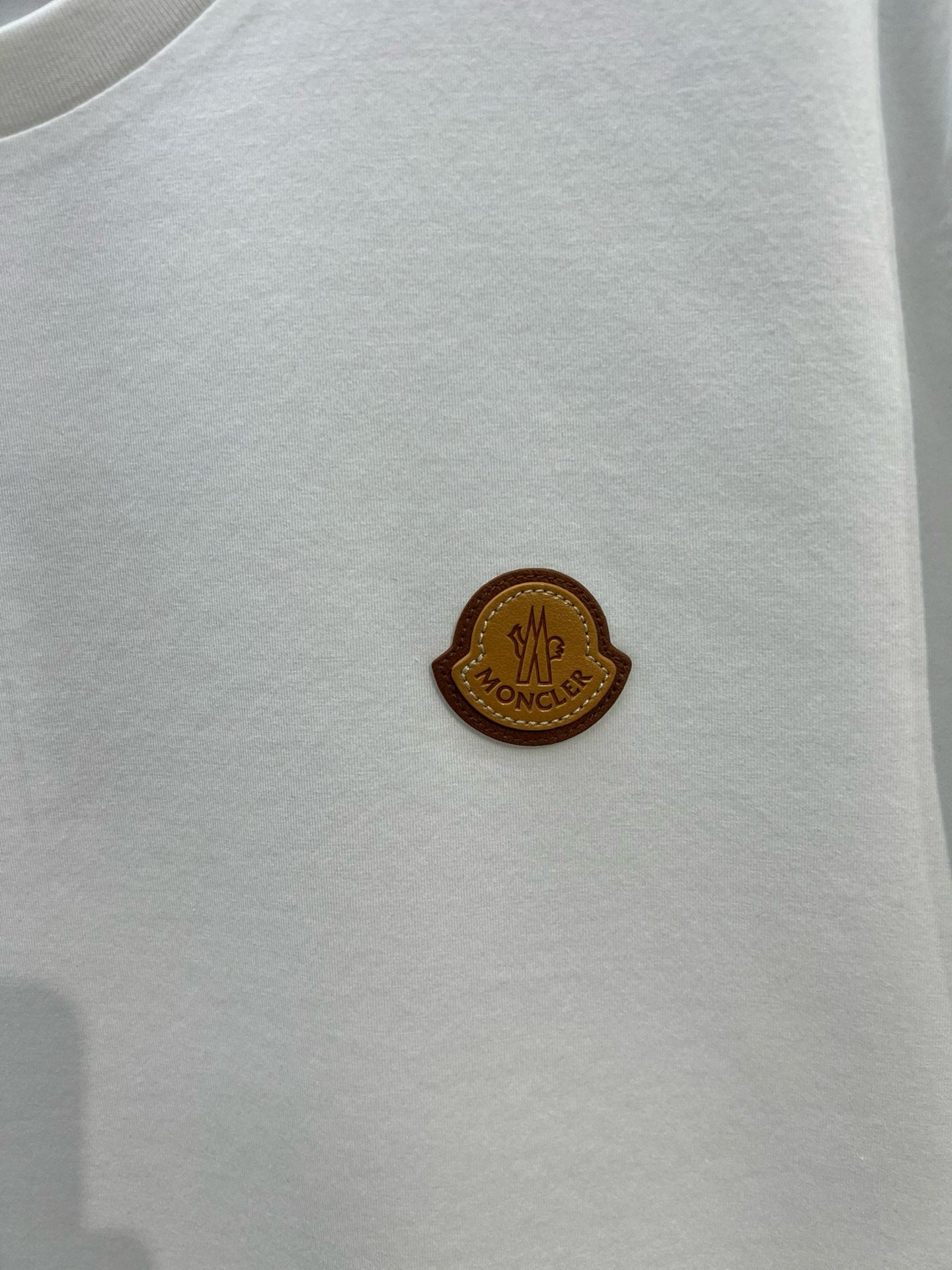Moncler T-shirt