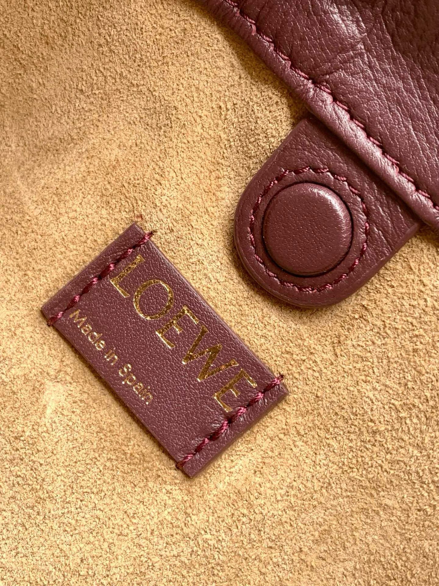 Loewe Flamenco