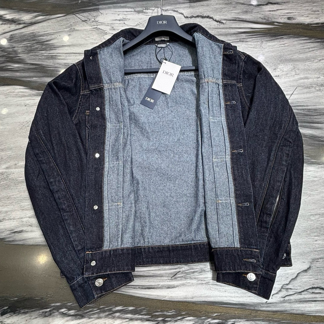 CD Jacket