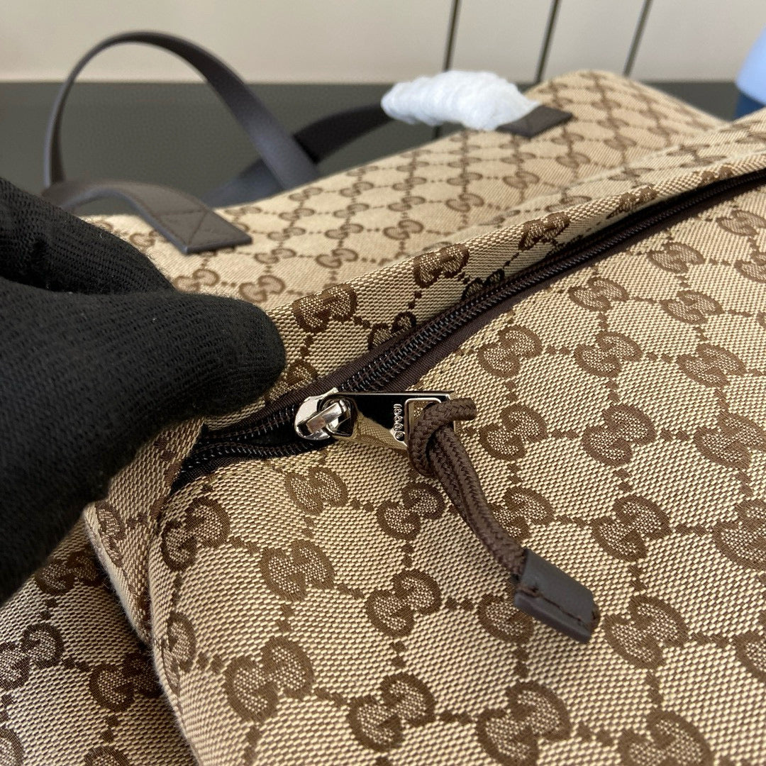 GC Tote Man