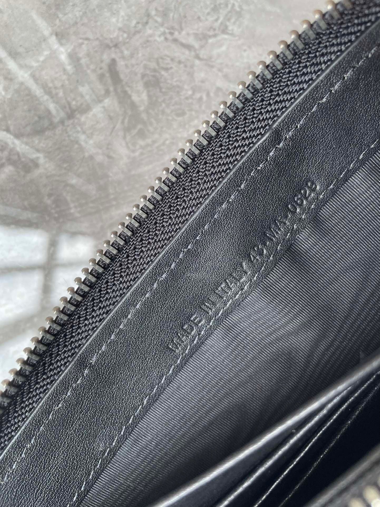 Dior Wallet
