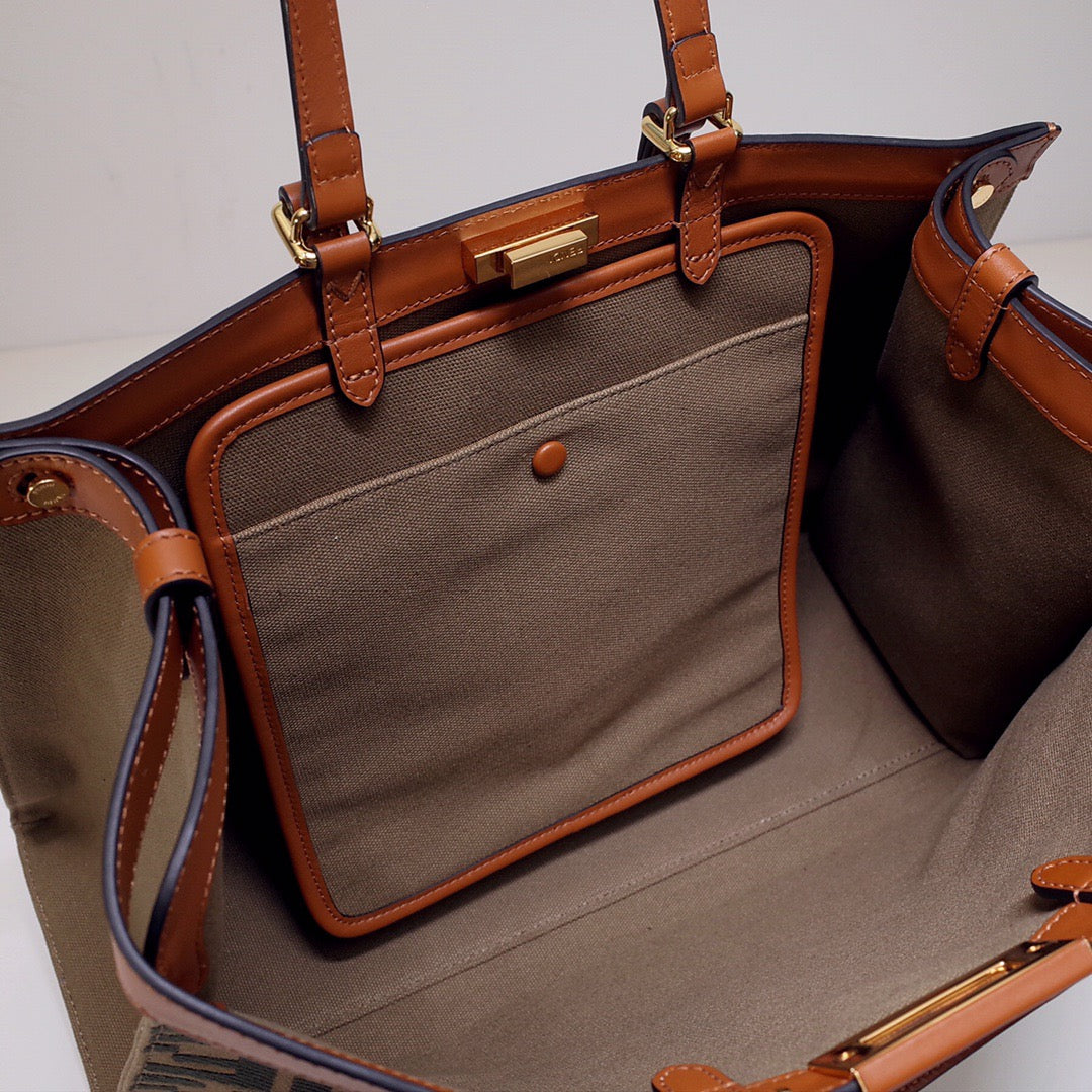 Fendi Tote