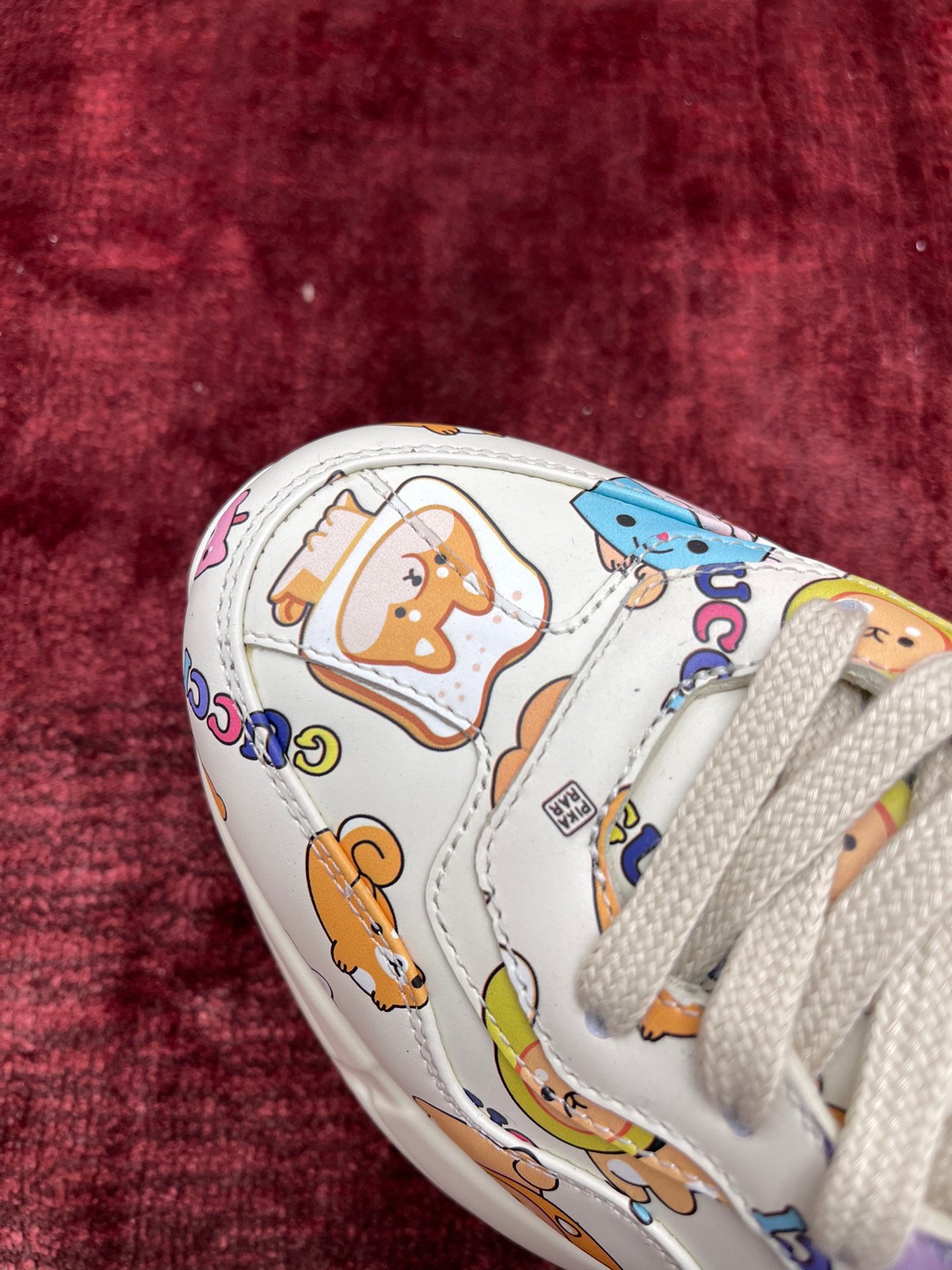Gucci Sneakers