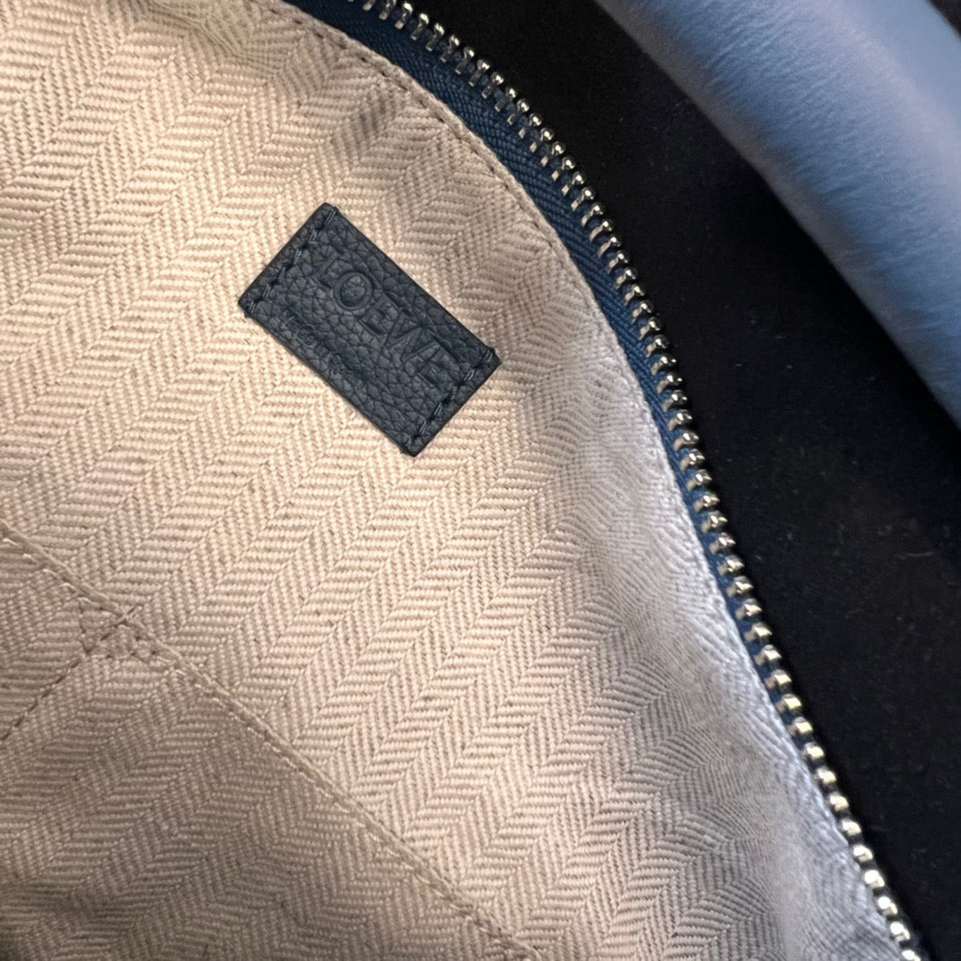 Loewe Puzzle Bag