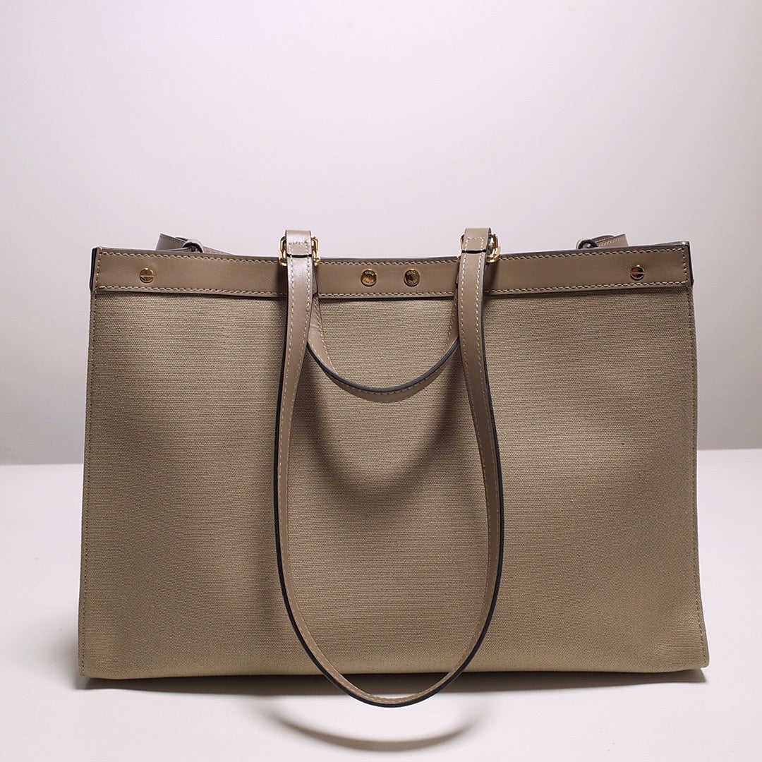 Fendi Tote