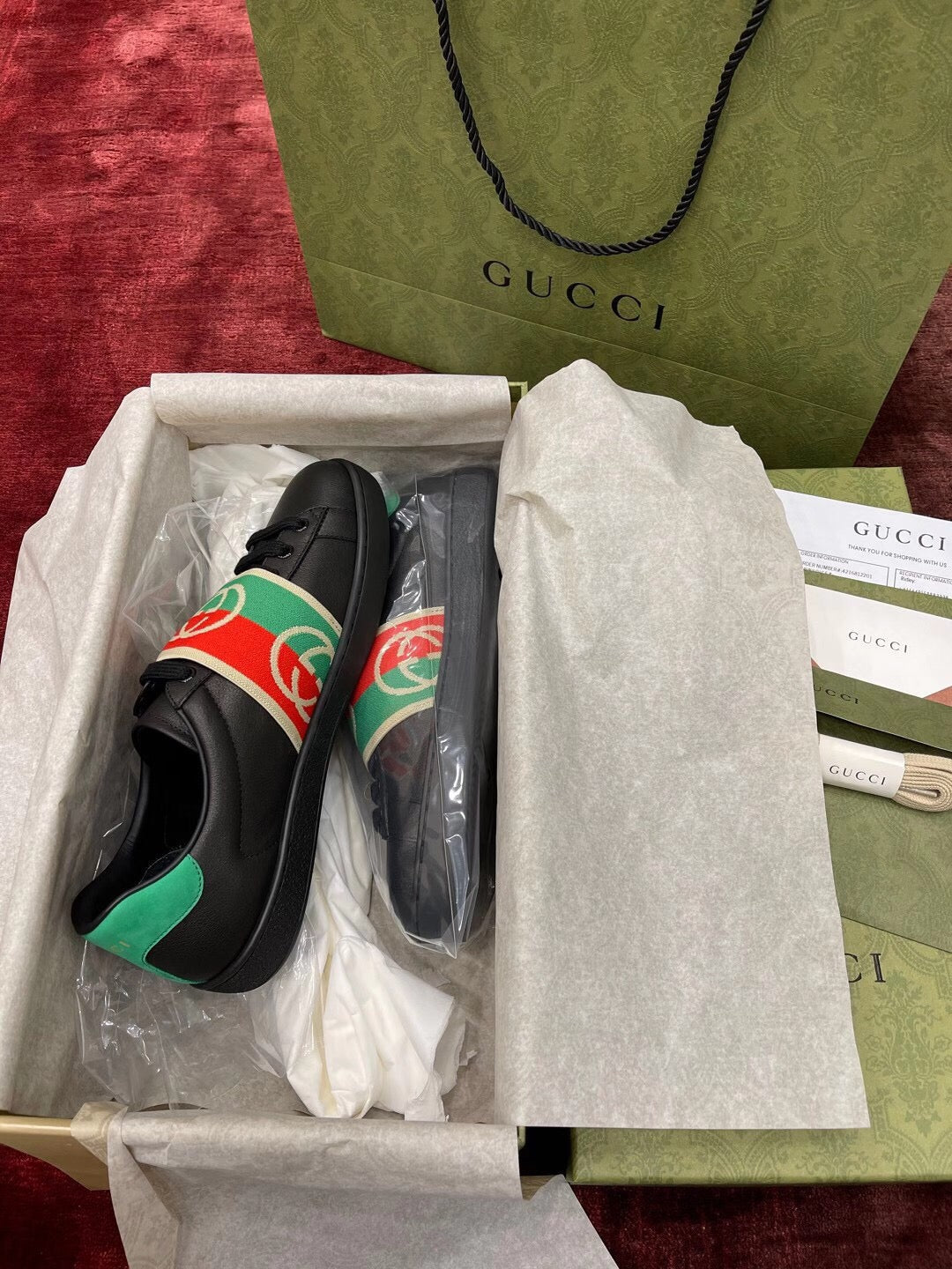 Gucci Sneakers