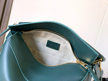 Loewe Puzzle