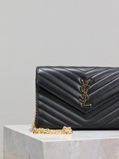YSL Envelope 22.5cm