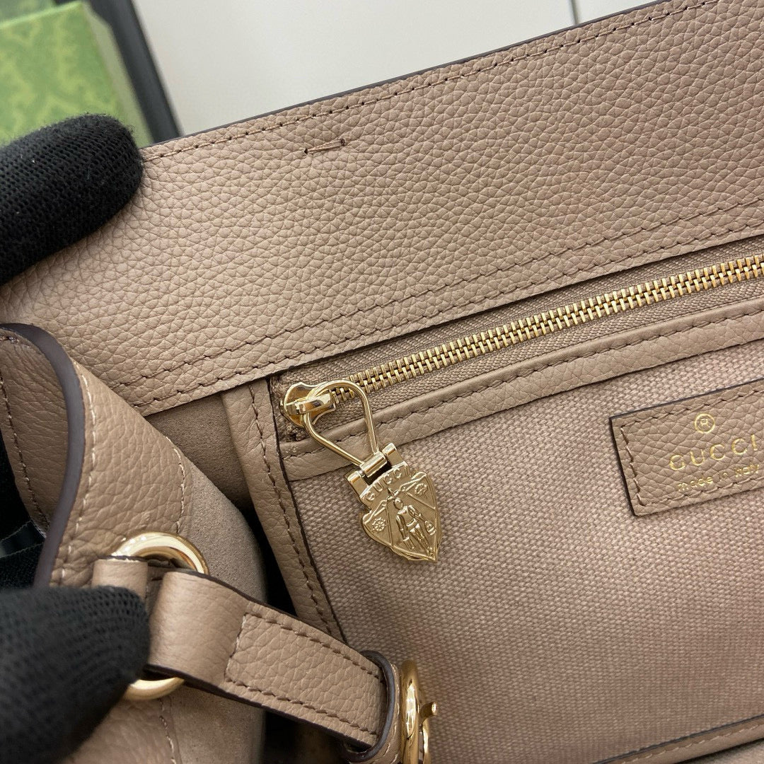 GC Tote