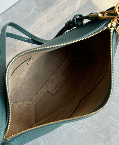 Loewe Puzzle Fold