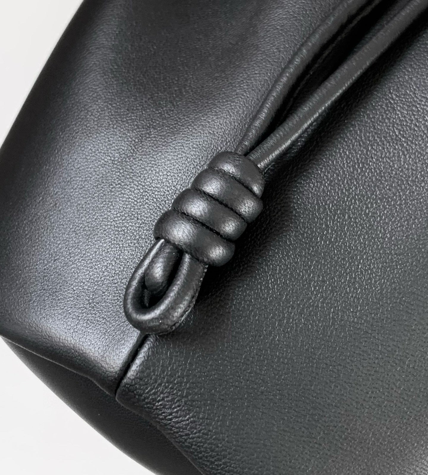 Loewe Flamenco