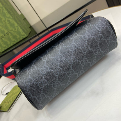 GC Cross Body Bag Man