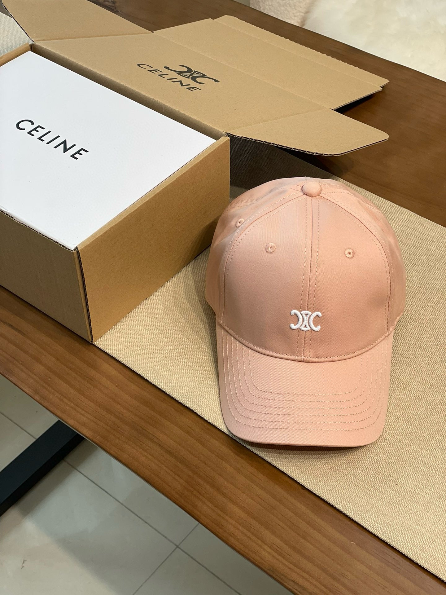 Celine Cap