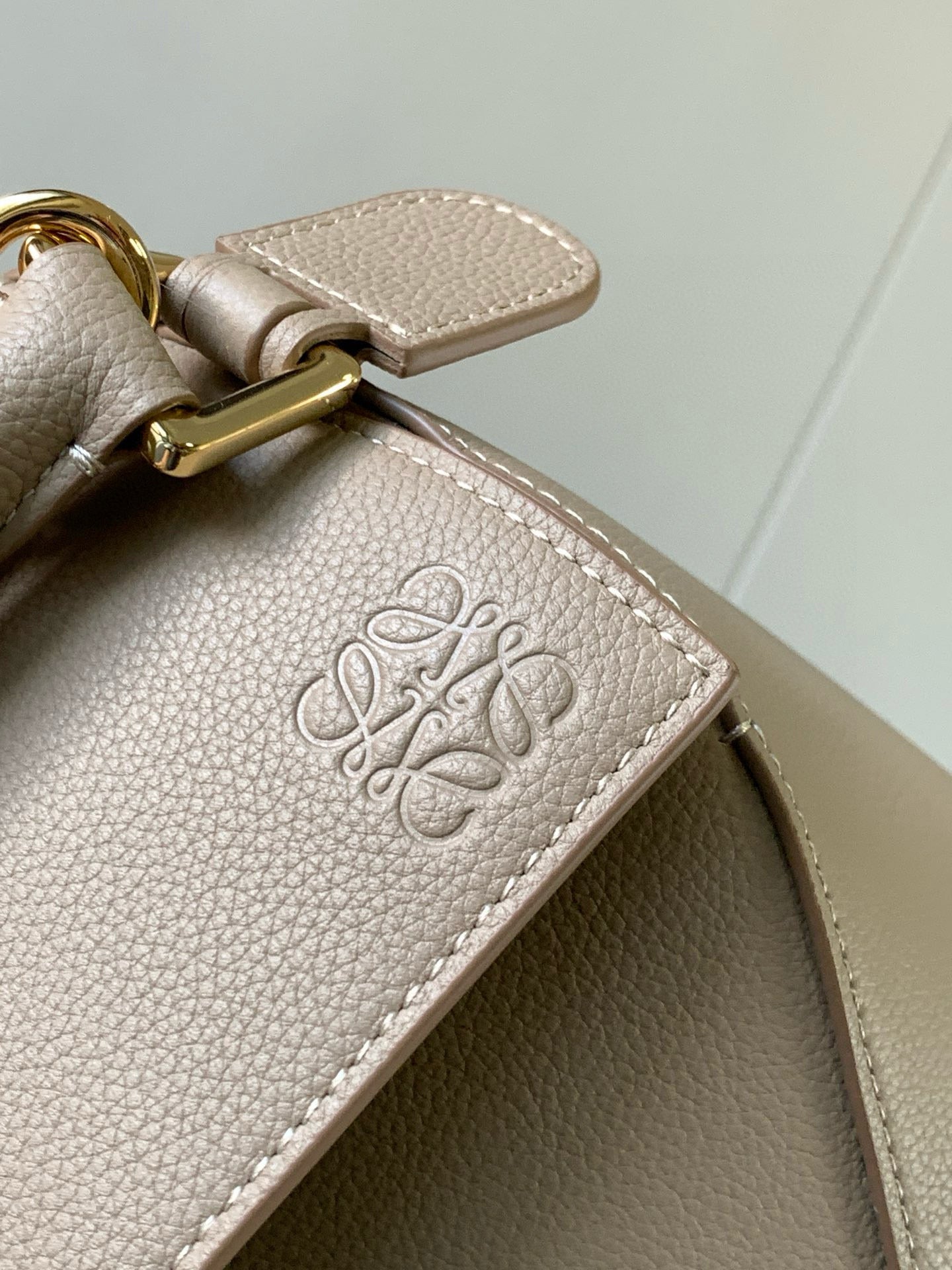Loewe Puzzle