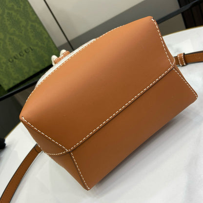GC Shoulder Bag