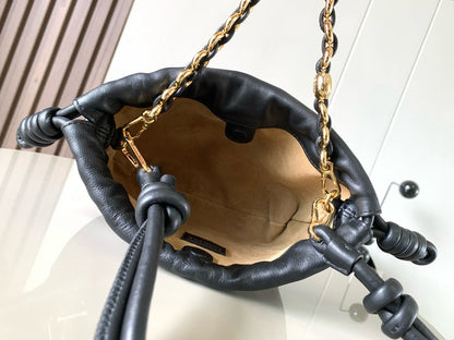 Loewe Flamenco