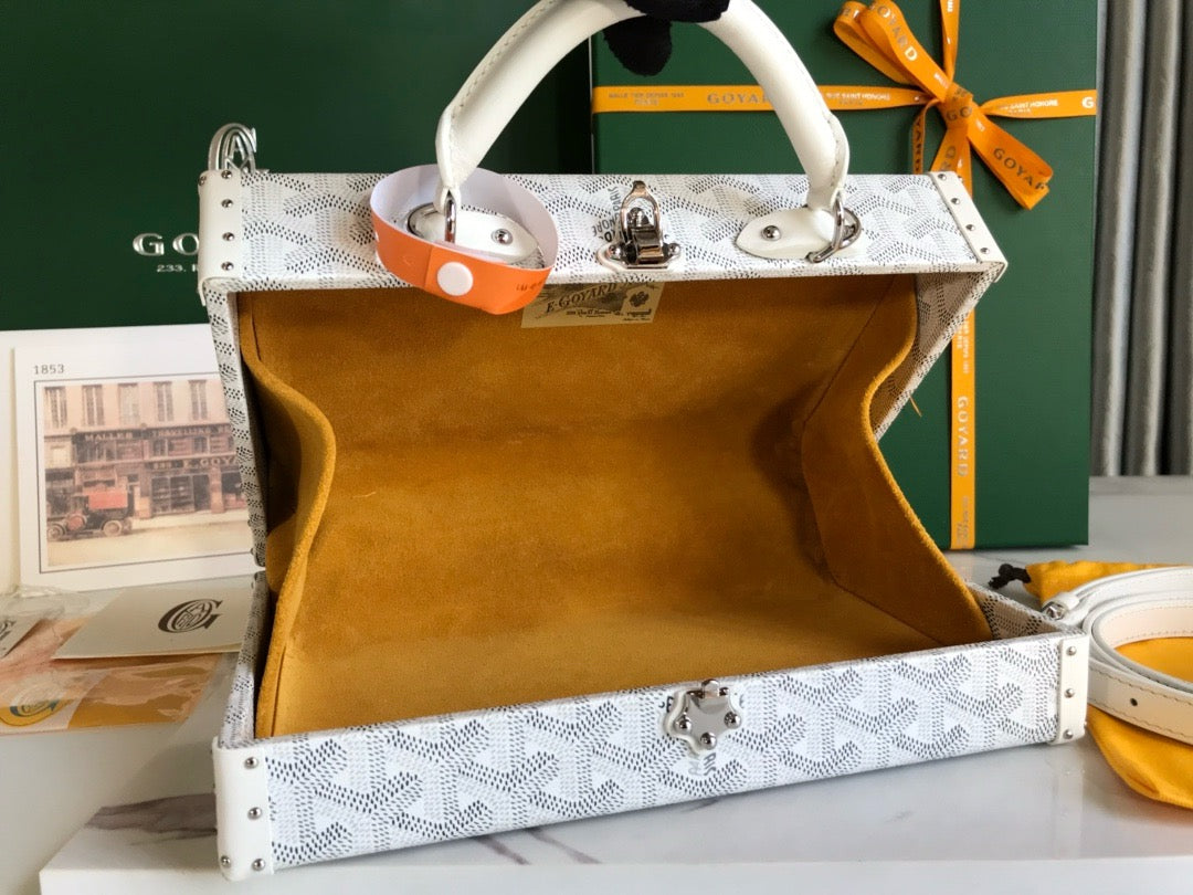 Goyard Grand Hôtel 24.5x7.5x17cm