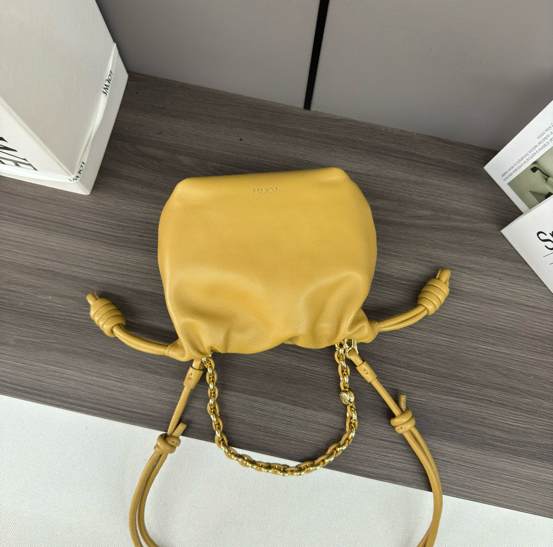 Loewe Flamenco