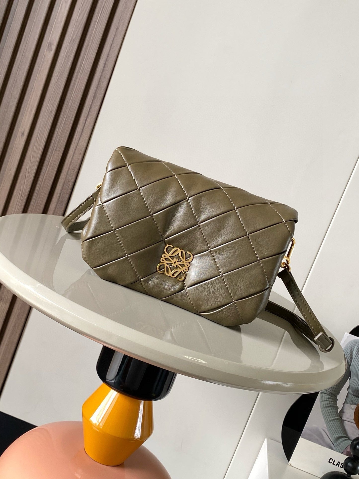 Loewe Goya Puffer