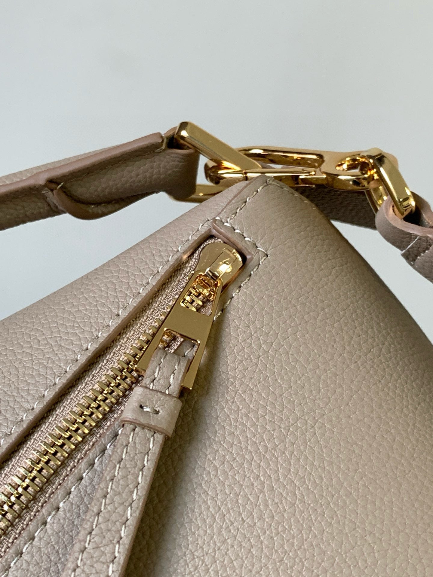 Loewe Puzzle