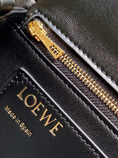 Loewe Goya Puffer