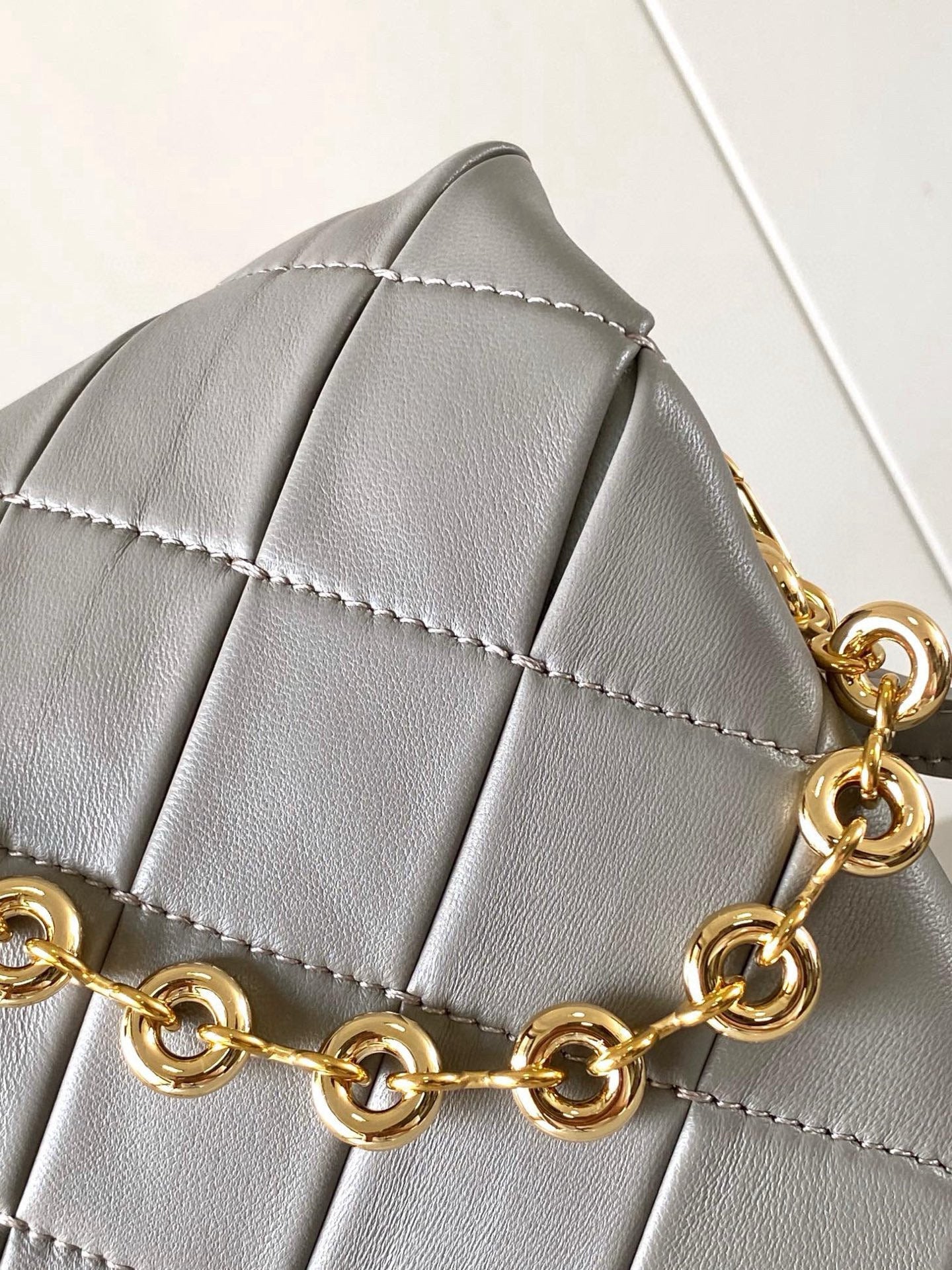 Loewe Goya Puffer