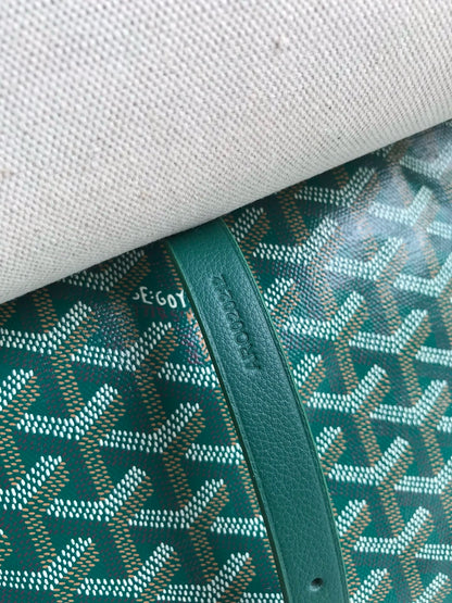 Goyard Messenger Bag 35x26x7.5cm