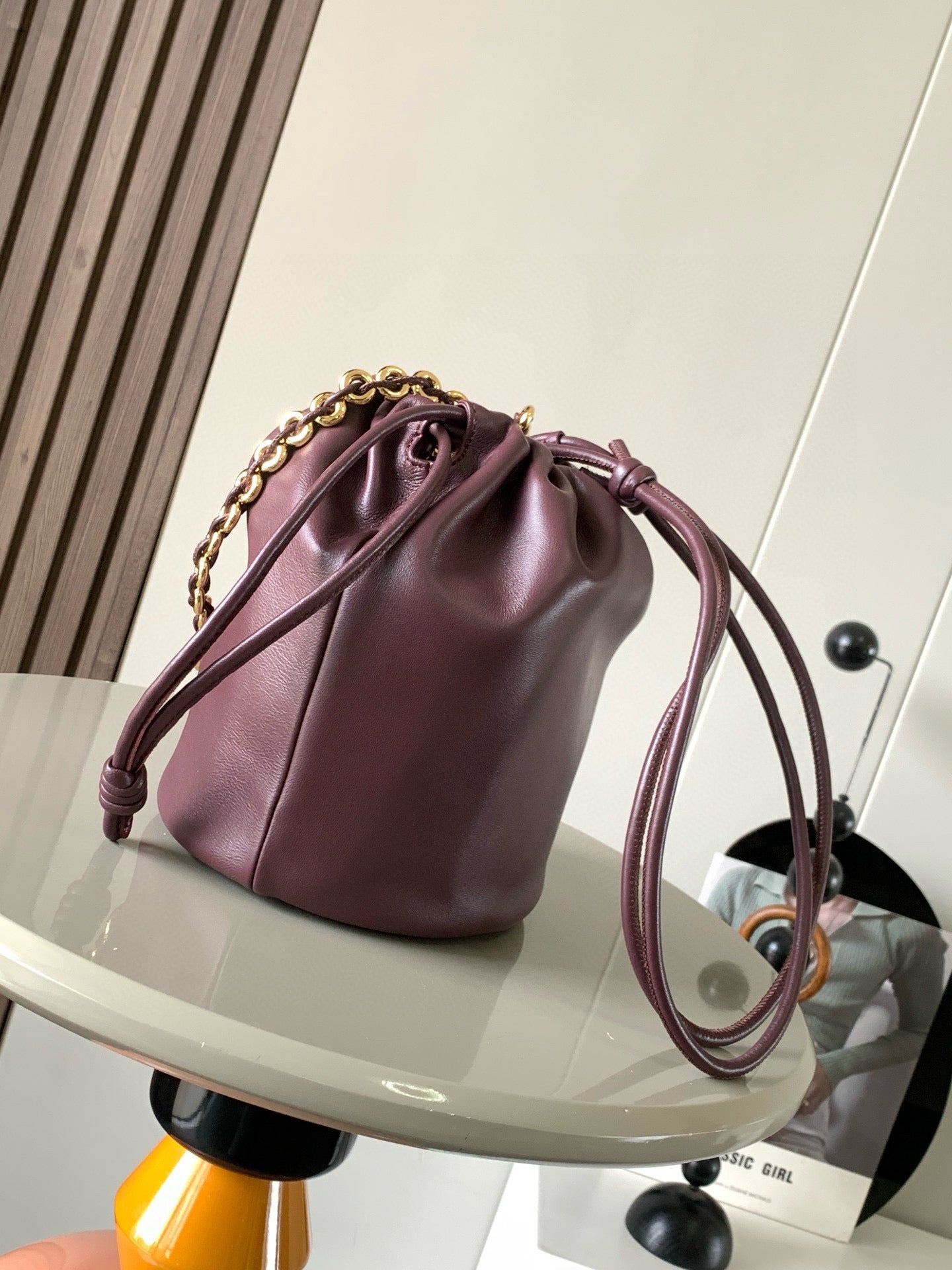 Loewe Flamenco
