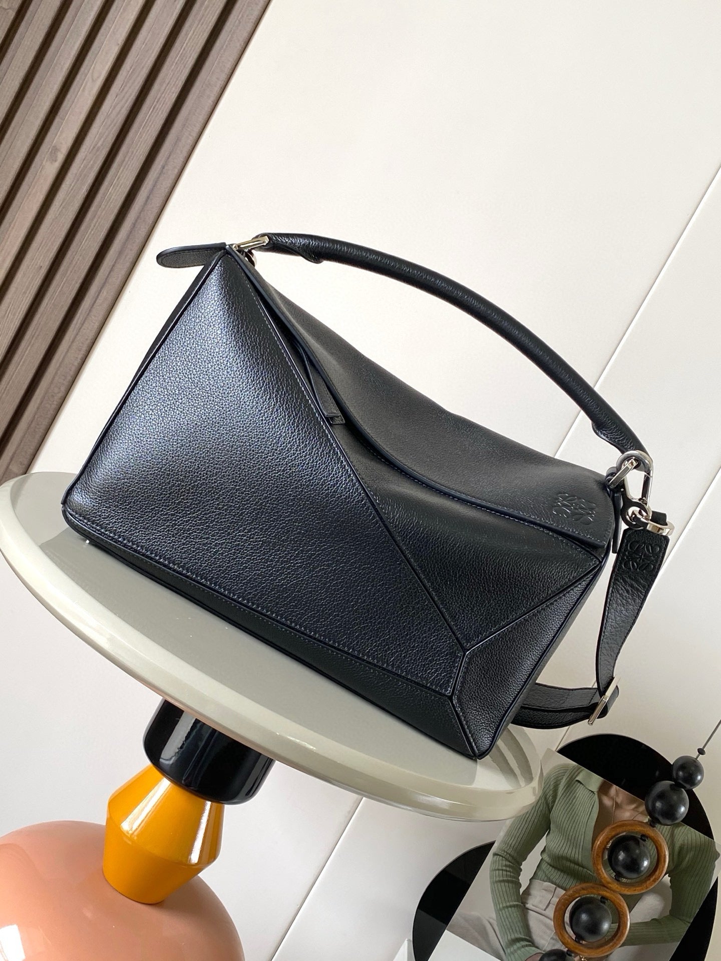 Loewe Puzzle
