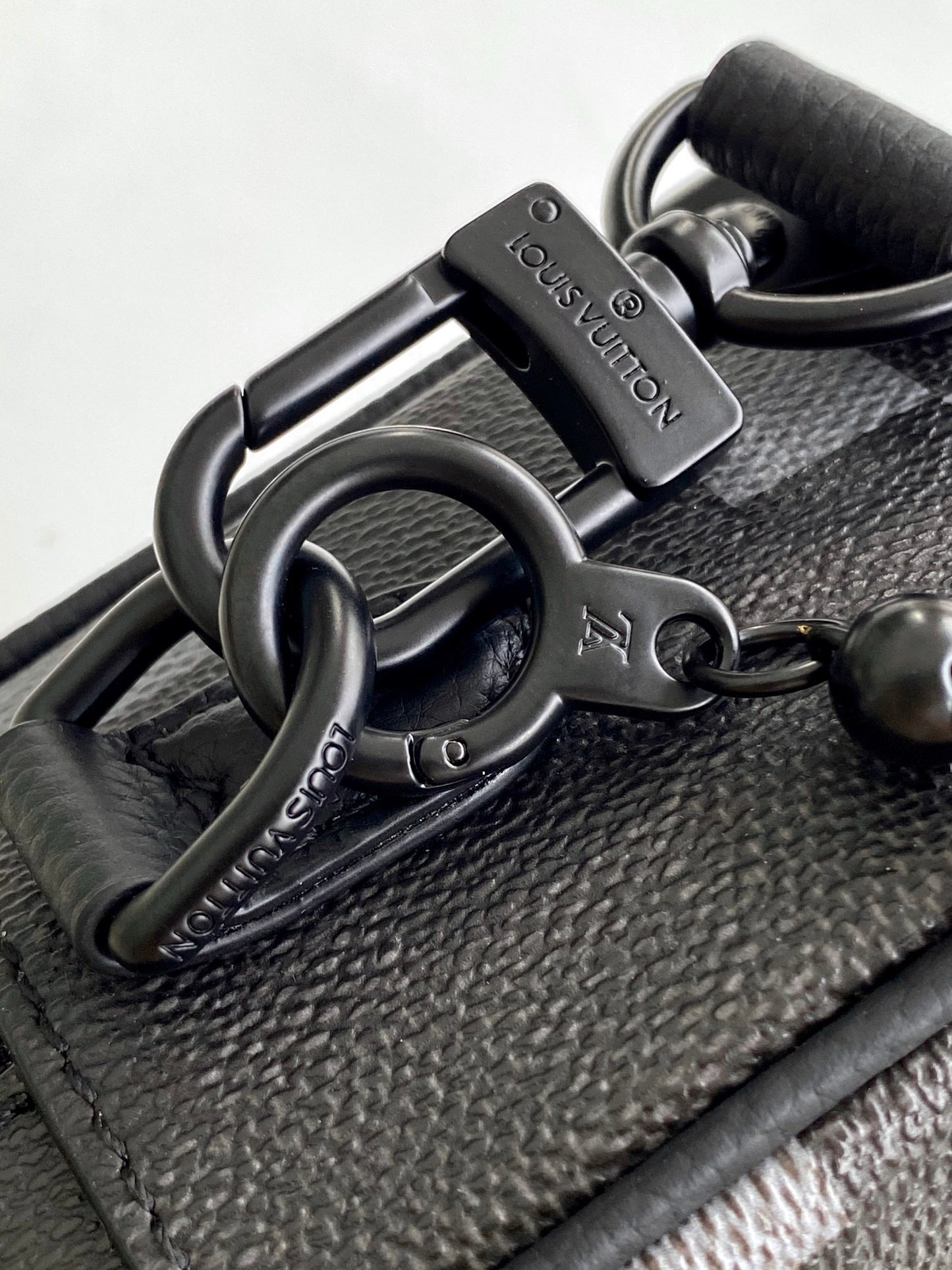 Lv soft trunk