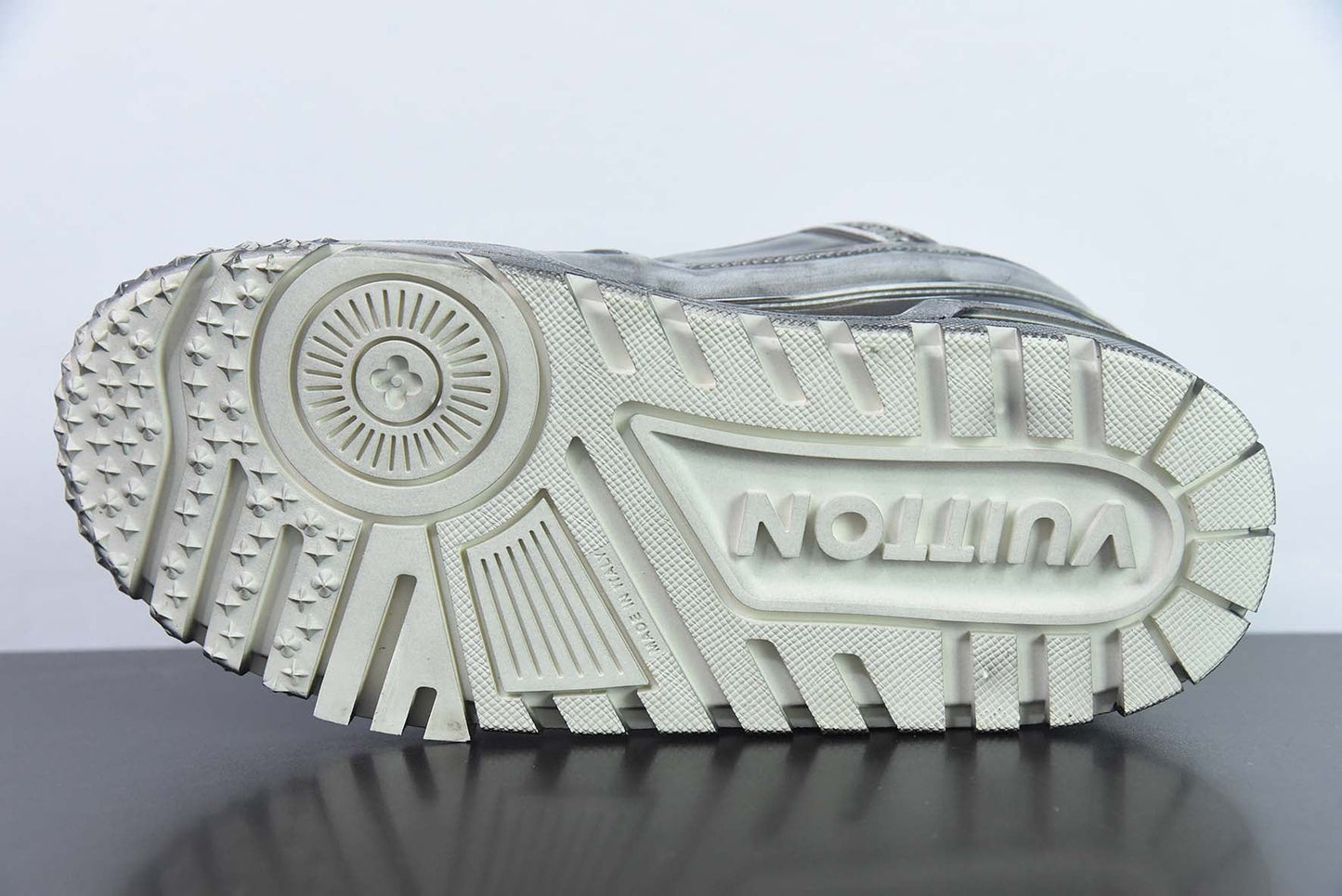 Louis Vuitton Trainer Maxi