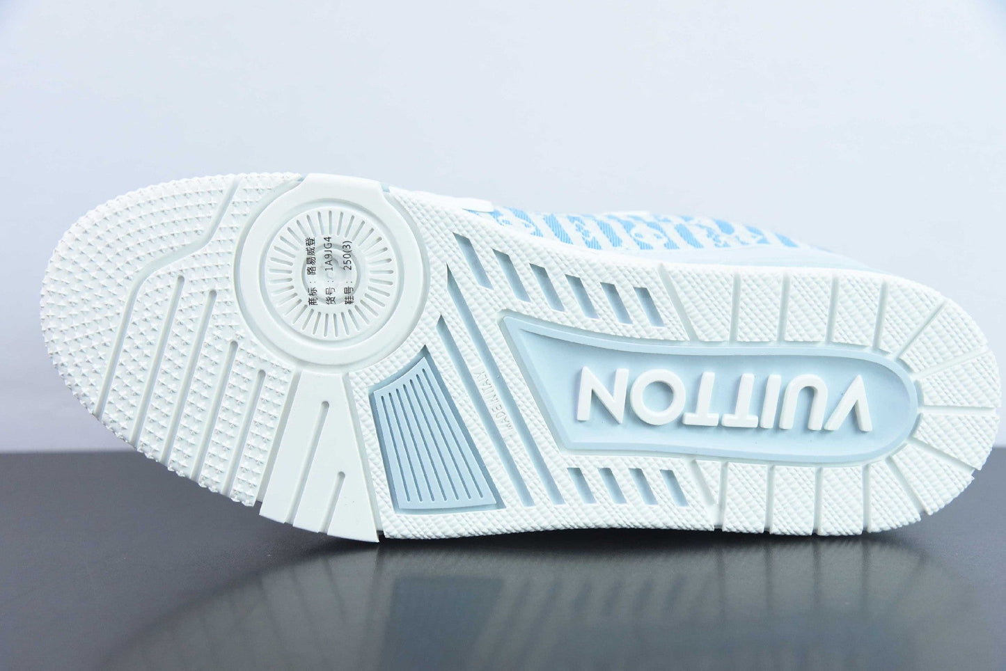 Louis Vuitton Trainer Sneakers