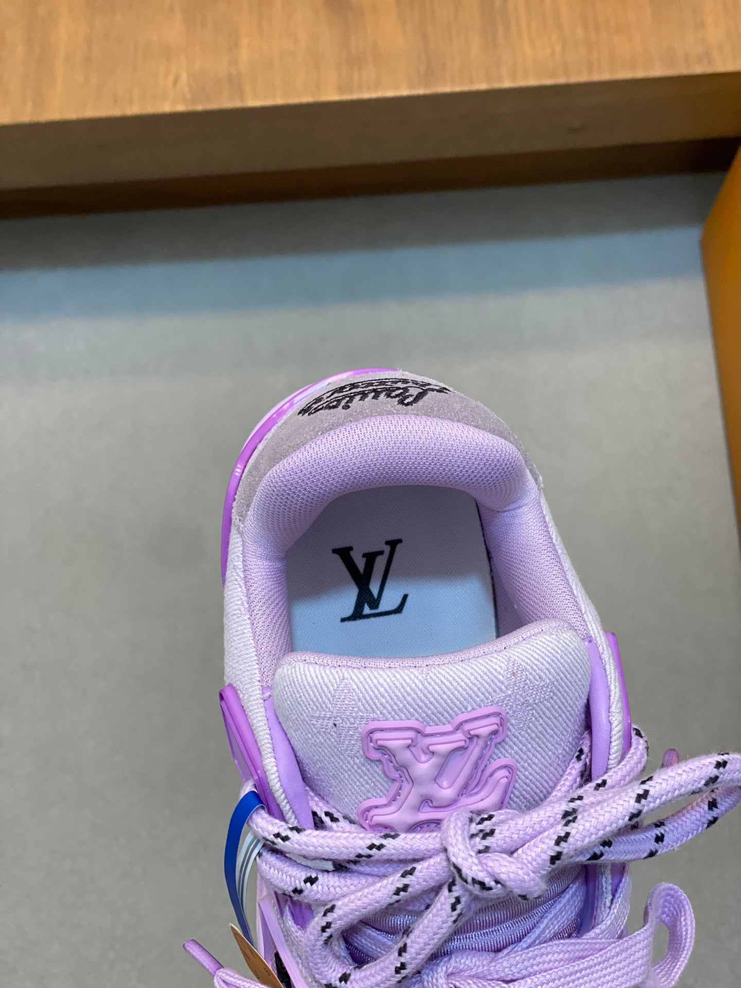 Louis Vuitton Trainer Maxi