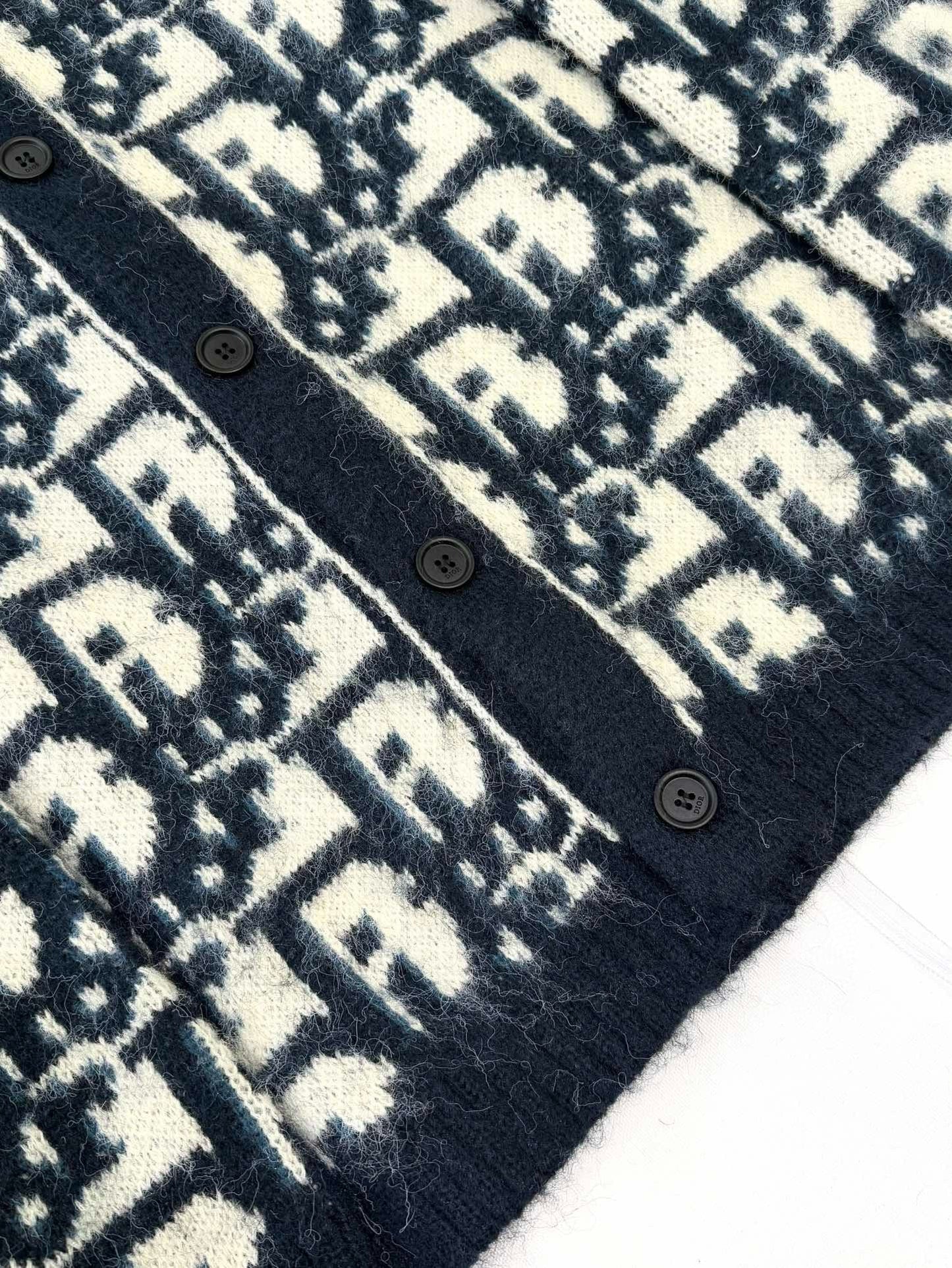 CD Cardigan