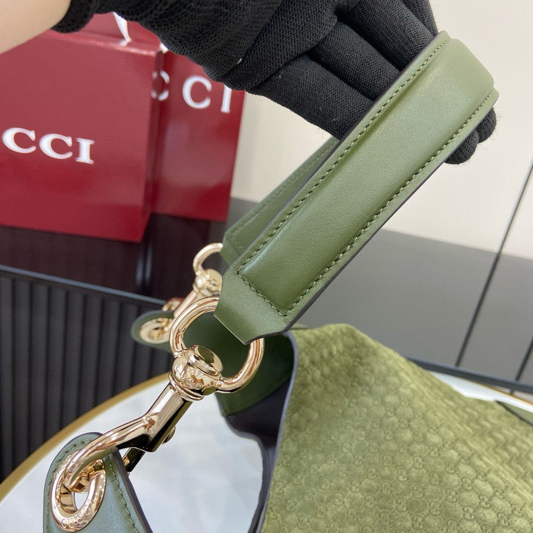 GC Shoulder Bag