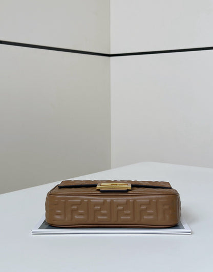 Fendi Baguette