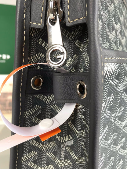 Goyard Jouvence Toiletry Bag 30cm