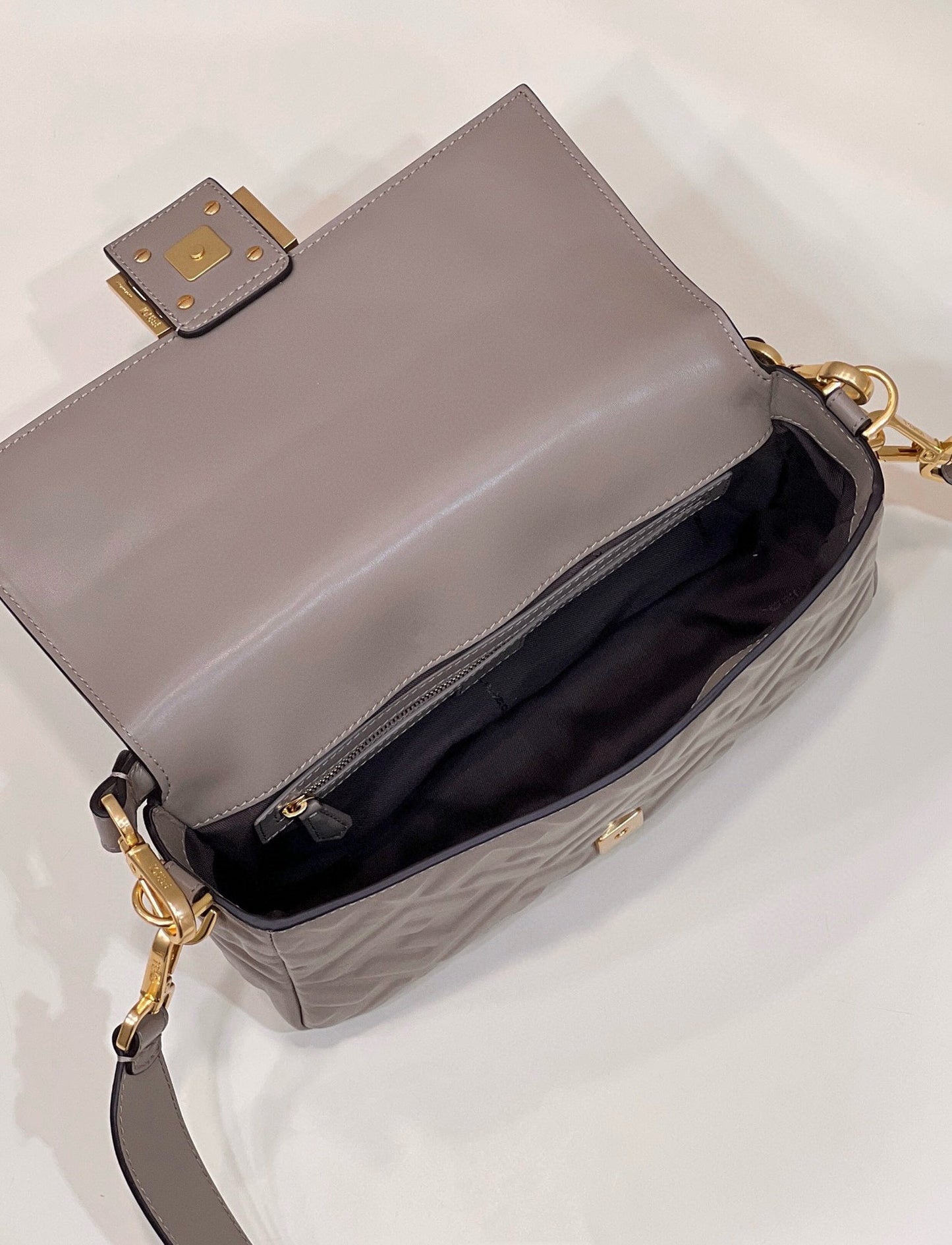 Fendi Baguette