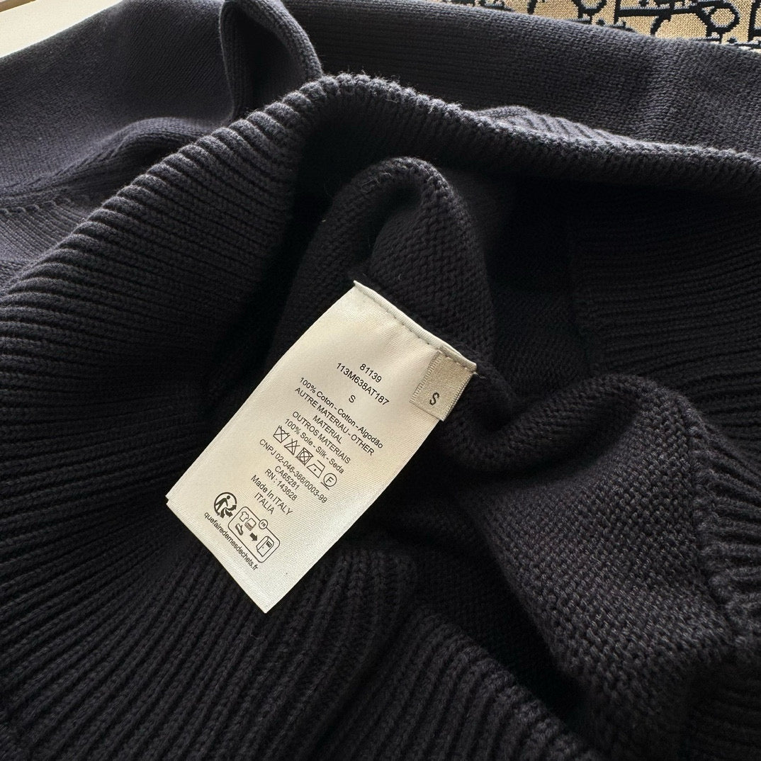 CD Sweater