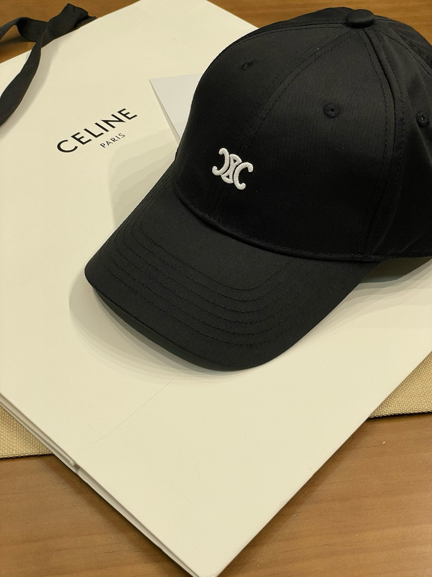 Celine Cap
