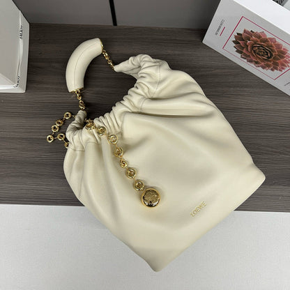 Loewe Squeeze Purse