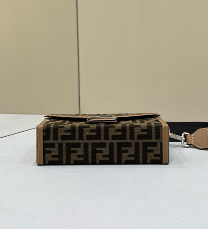 Fendi Baguette