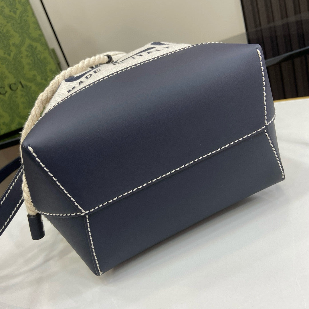 GC Shoulder Bag