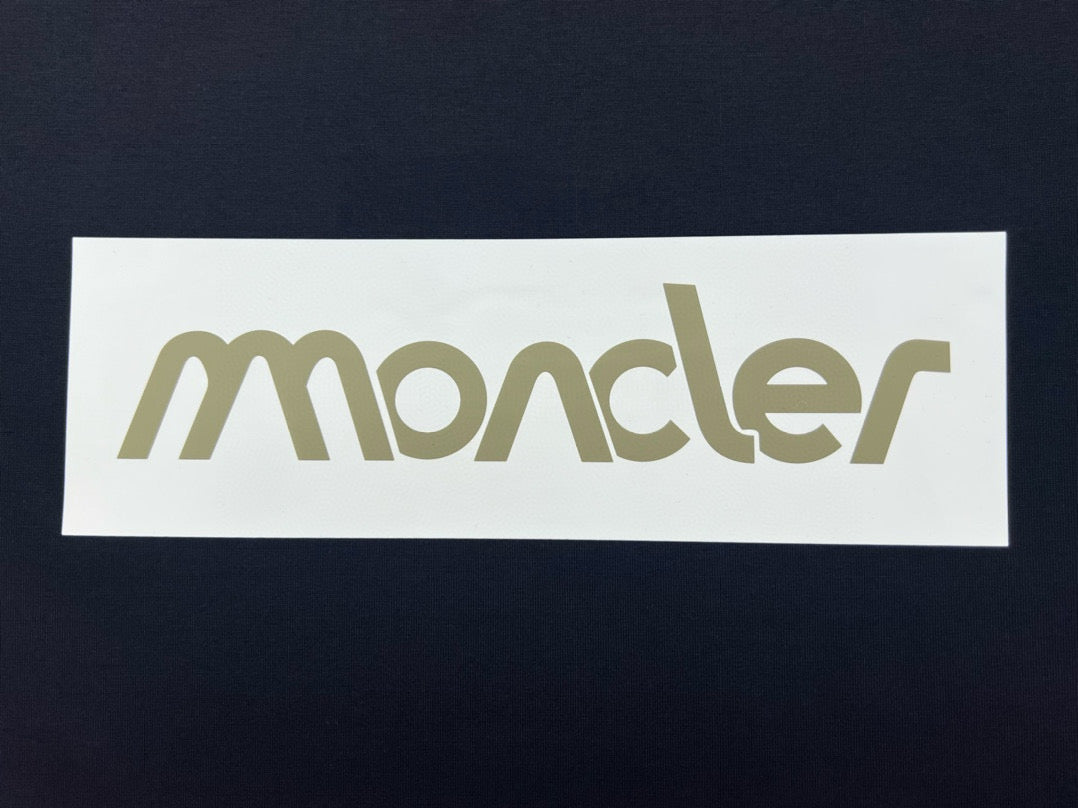 Moncler T-shirt