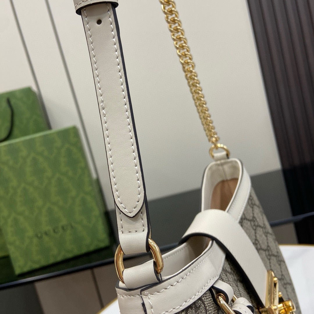 GC Padlock