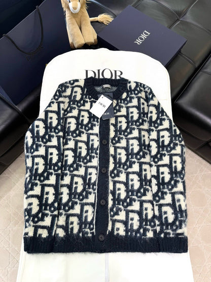 CD Cardigan