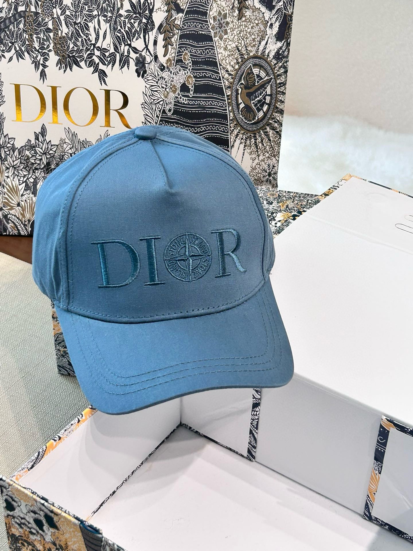 CD Cap